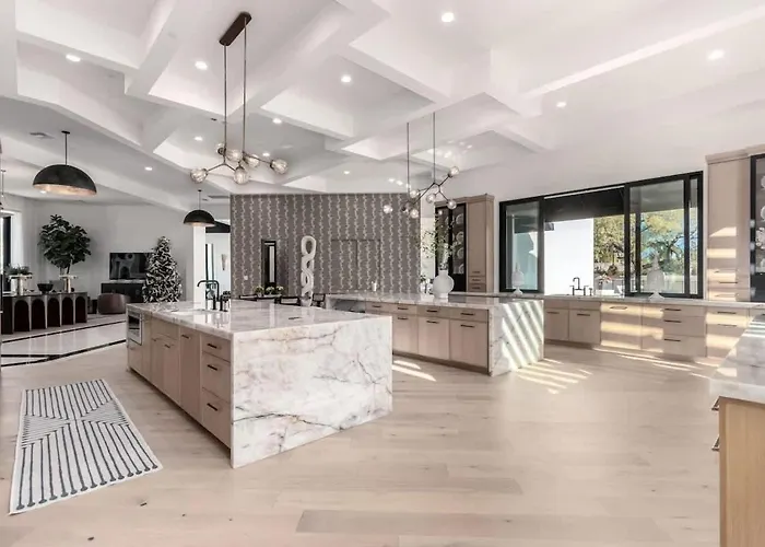 Palisade - Designer Estate - Pool & Sports Court * Scottsdale