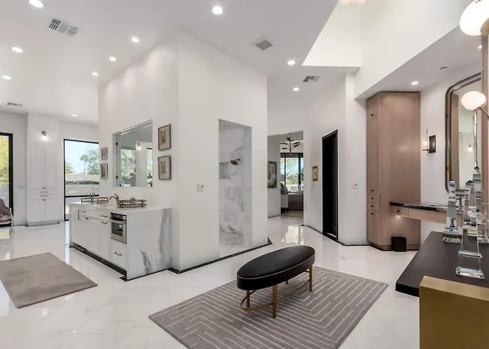 Palisade - Designer Estate - Pool & Sports Court * Scottsdale