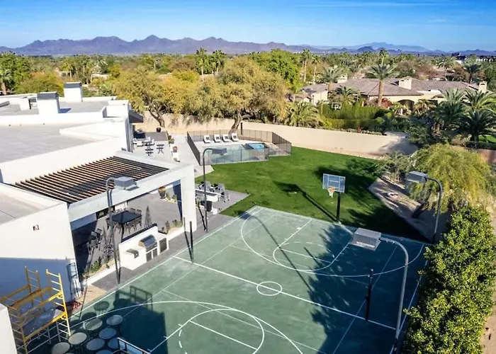 Dom wakacyjny Palisade - Designer Estate - Pool & Sports Court Scottsdale
