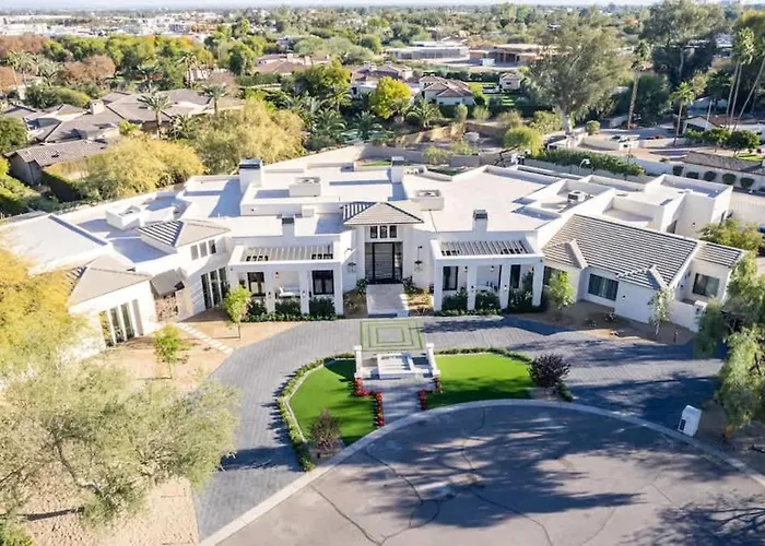 Dom wakacyjny Palisade - Designer Estate - Pool & Sports Court Scottsdale