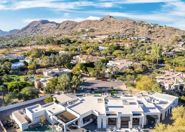 Dom wakacyjny Palisade - Designer Estate - Pool & Sports Court Scottsdale